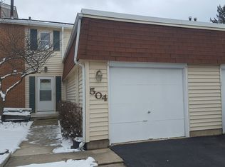 504 Monroe Rd, Bolingbrook, IL 60440