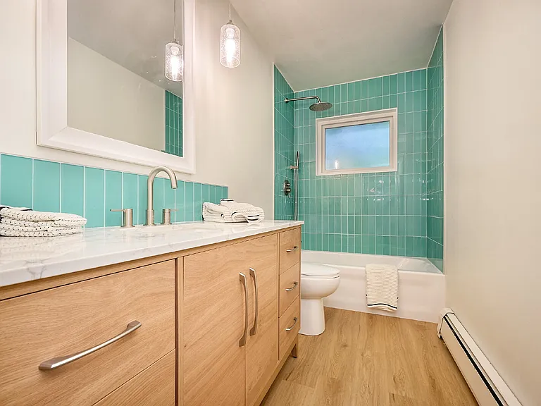 565 Transit Ave — Photo 6