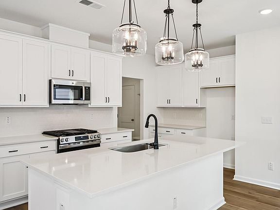 6th image of this home