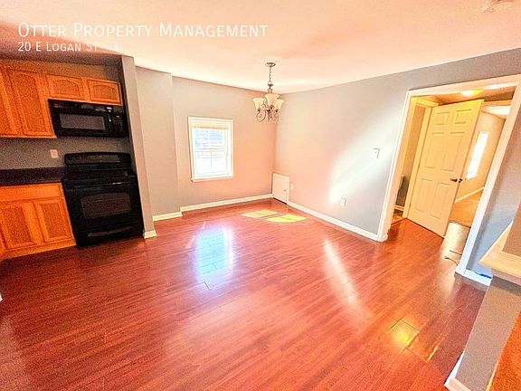 4th image of 20 E Logan St Floor 3
