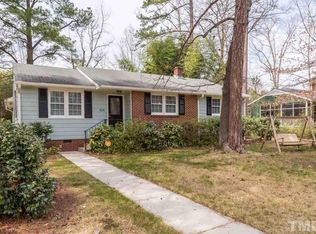 426 Hickory Dr, Chapel Hill, NC 27517
