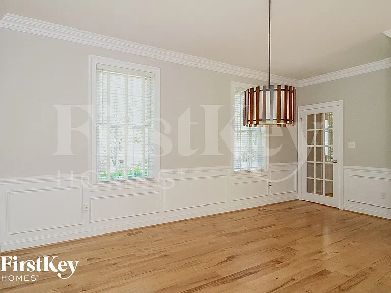 20 Evergreen Dr — Photo 4