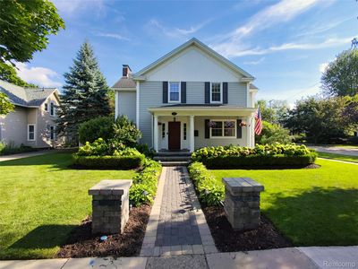 304 E Lake St, South Lyon, MI, 48178