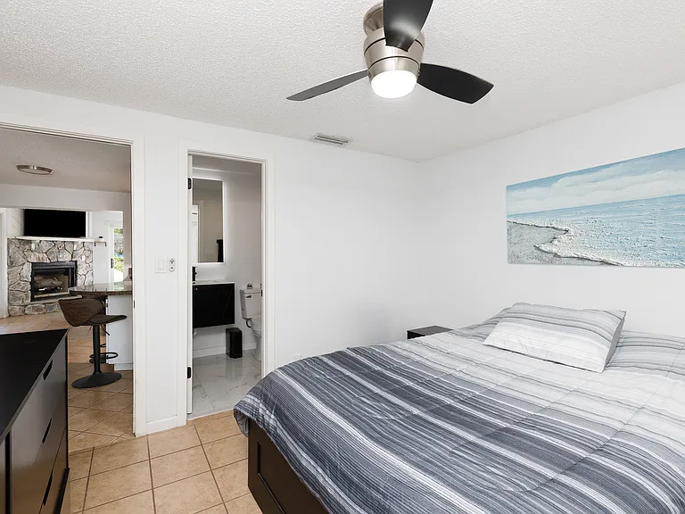 1041 Jadewood Ave — Photo 5