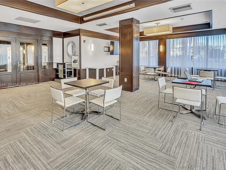 600 NE 36th St #1711 — Photo 39