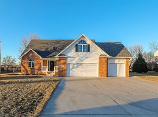 4522 63rd St, Columbus, NE 68601
