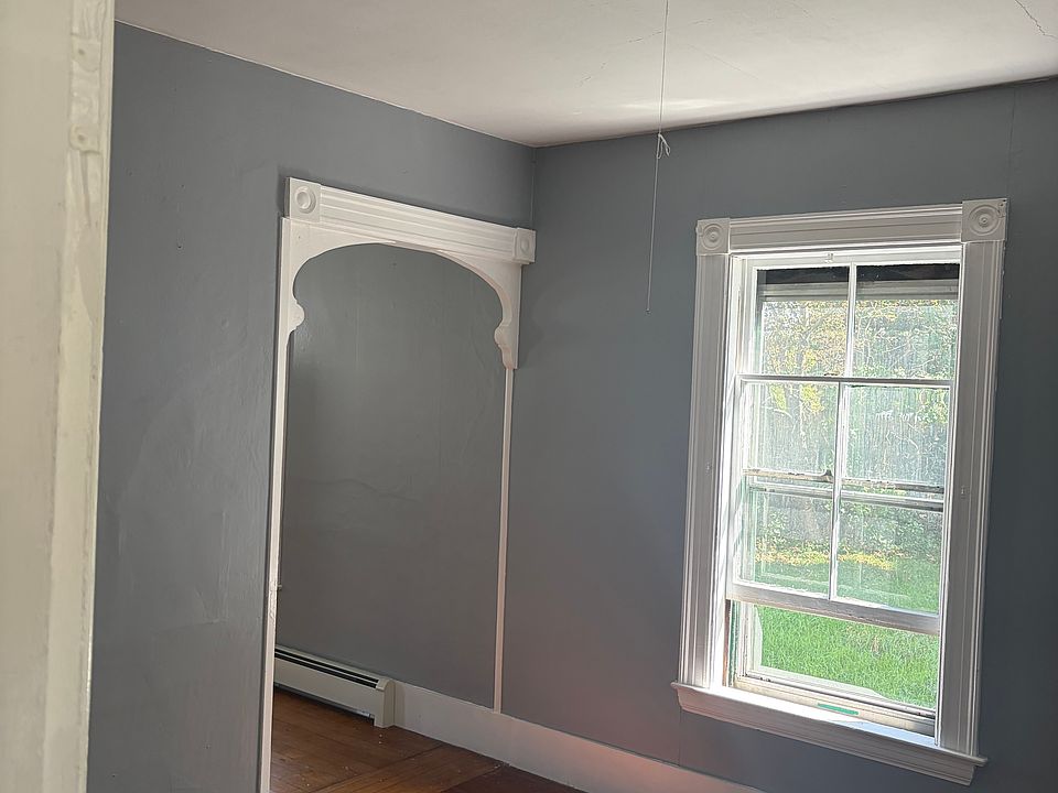 1st image of 8 Gothic St #B