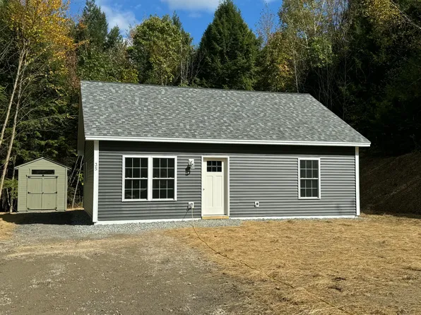 15 Susan Drive, Sabattus, ME 04280