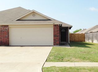 307 Deborah Ln, Crowley, TX 76036