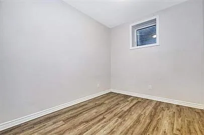 84 Russell Ave — Photo 21