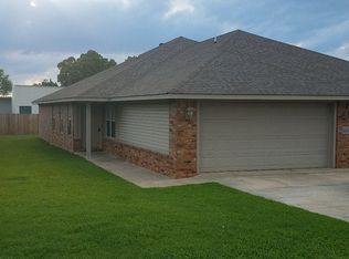 127 Walnut Grove Rd UNIT A & B, Alma, AR 72921