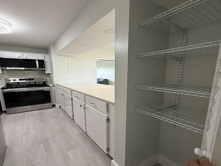 870 NW 87th Ave #401 — Photo 5