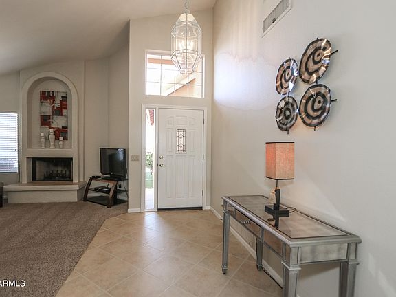 3rd image of 10946 E NAVAJO Drive
