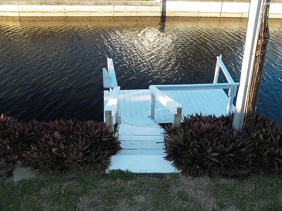 Aligator Creek, gulf access