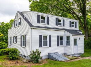 212 Otrobando Ave, Norwich, CT 06360