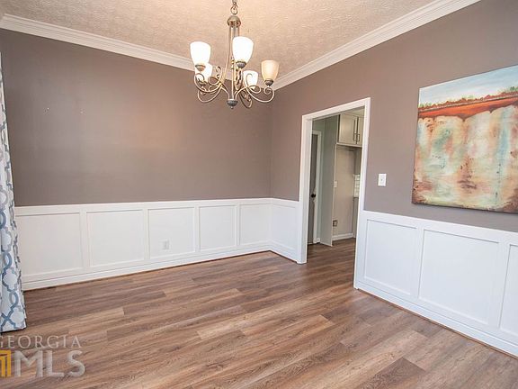 4th image of 1308 Yarborough Dr