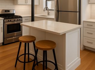 61-40 167th St #1, Fresh Meadows, NY
