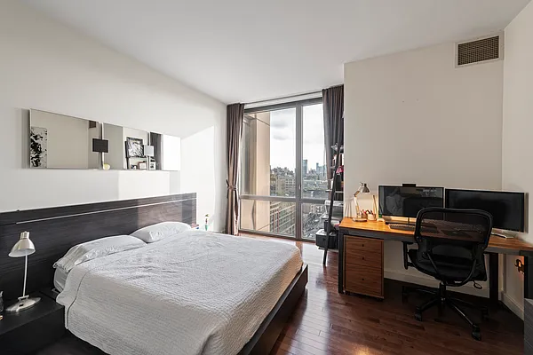 Rented by Douglas Elliman | media 31