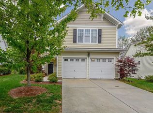 1053 Hammond Dr, Matthews, NC 28104