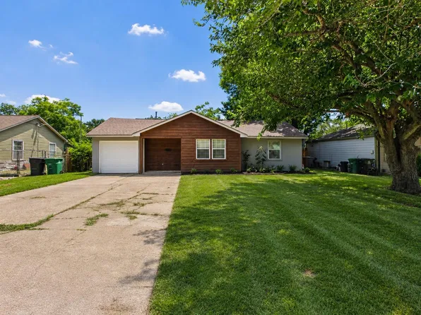11914 Meadowfair St, Houston, TX 77076