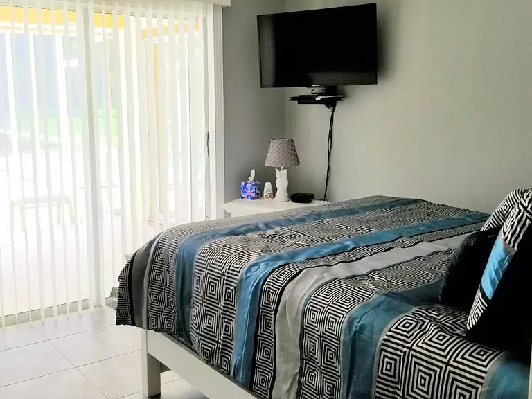 8280 Ibis St #1 — Photo 10