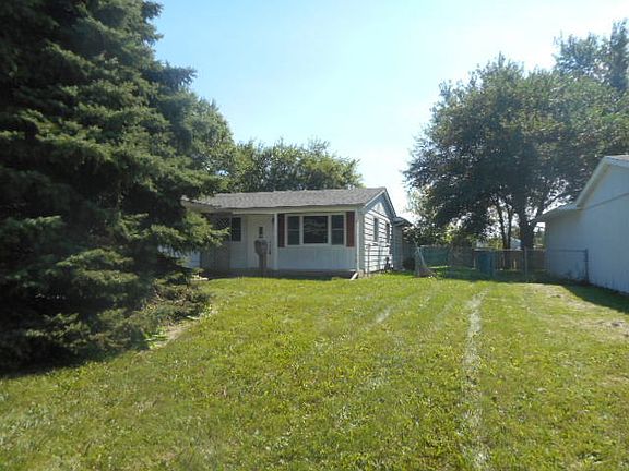2nd image of 18323 W Linda Ln