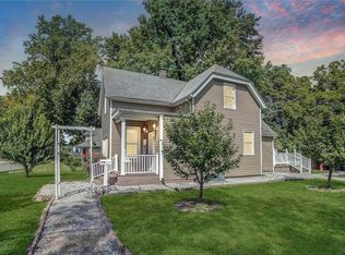 117 W Washington St, Collinsville, IL