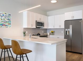 120000 W Passaic St #2B-2BA-1105SQFT, Rochelle Park, NJ 07662