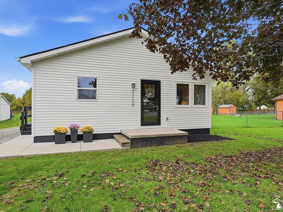 33106 W Jefferson Ave, photo 3