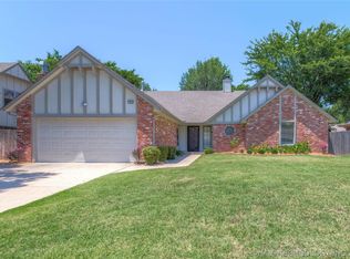 10004 S 68th East Ave, Tulsa, OK 74133