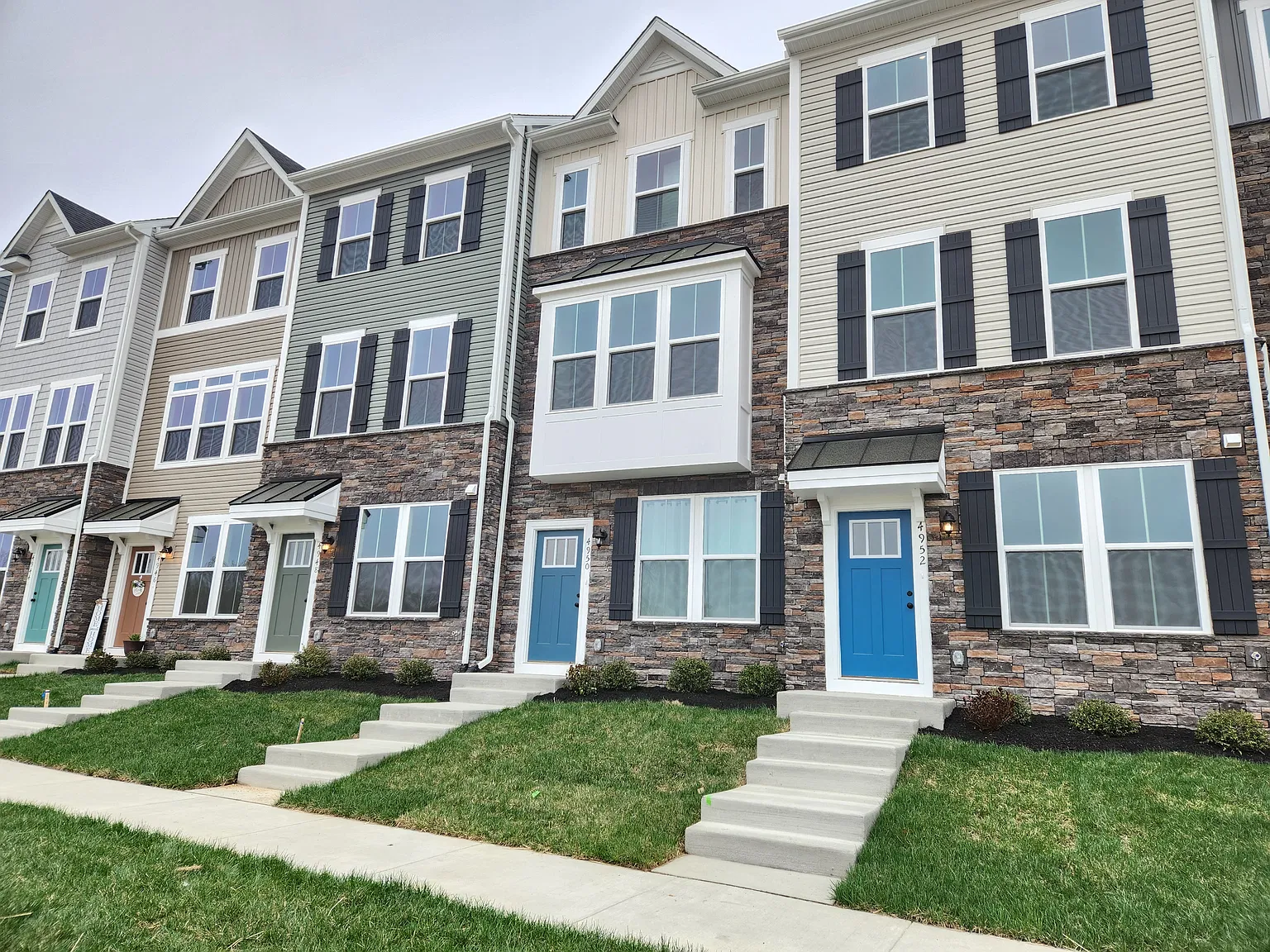 1 bed, 500 sqft, $1,100 — Photo 1