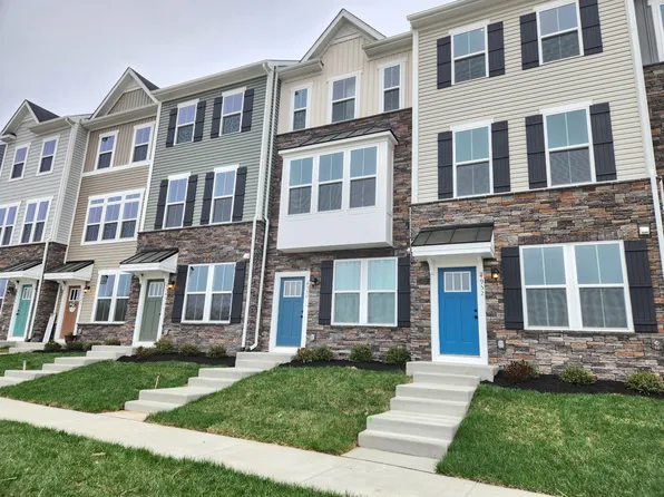 4950 Dunhaven Dr, Fredericksburg, VA 22408