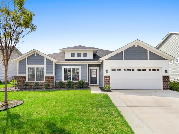 887 Rattlebox Ln, Westfield, IN 46074