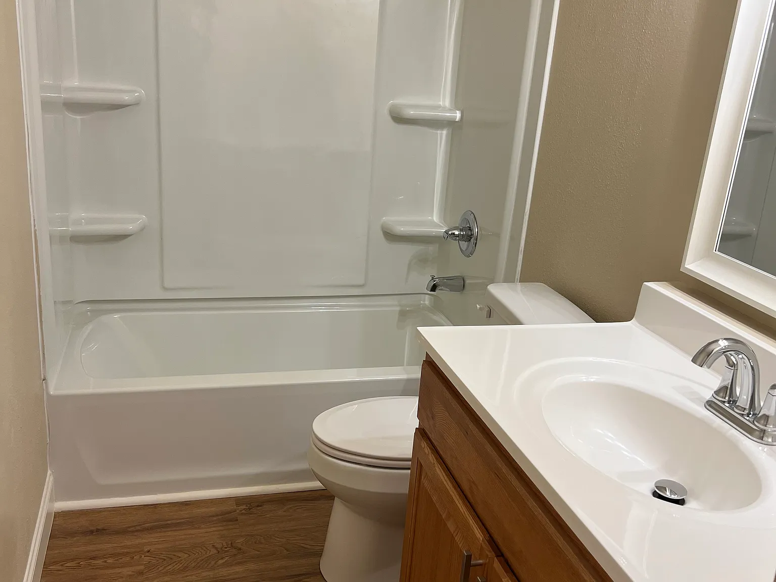 PinPoint Apartments — Photo 3