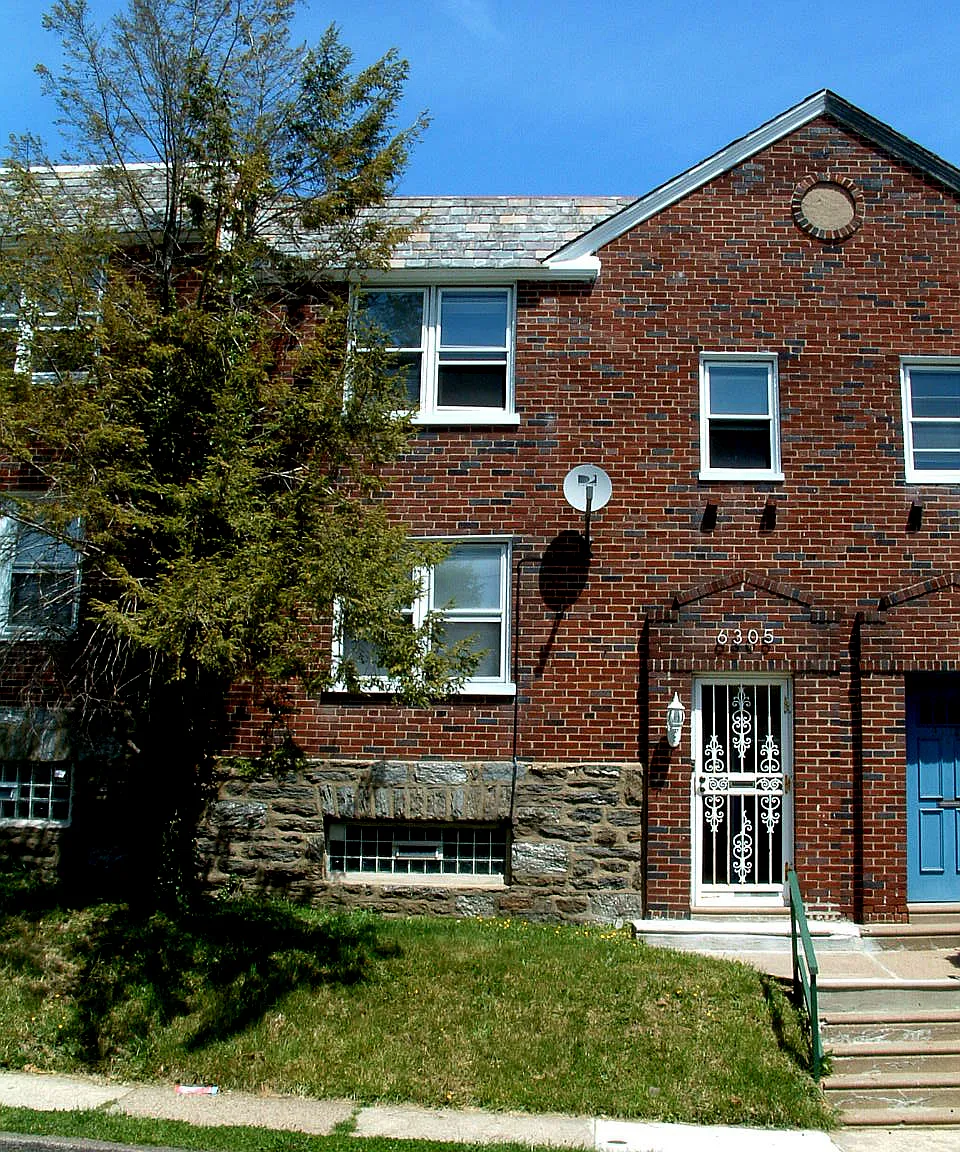 2 bed, 750 sqft, $1,200 — Photo 1