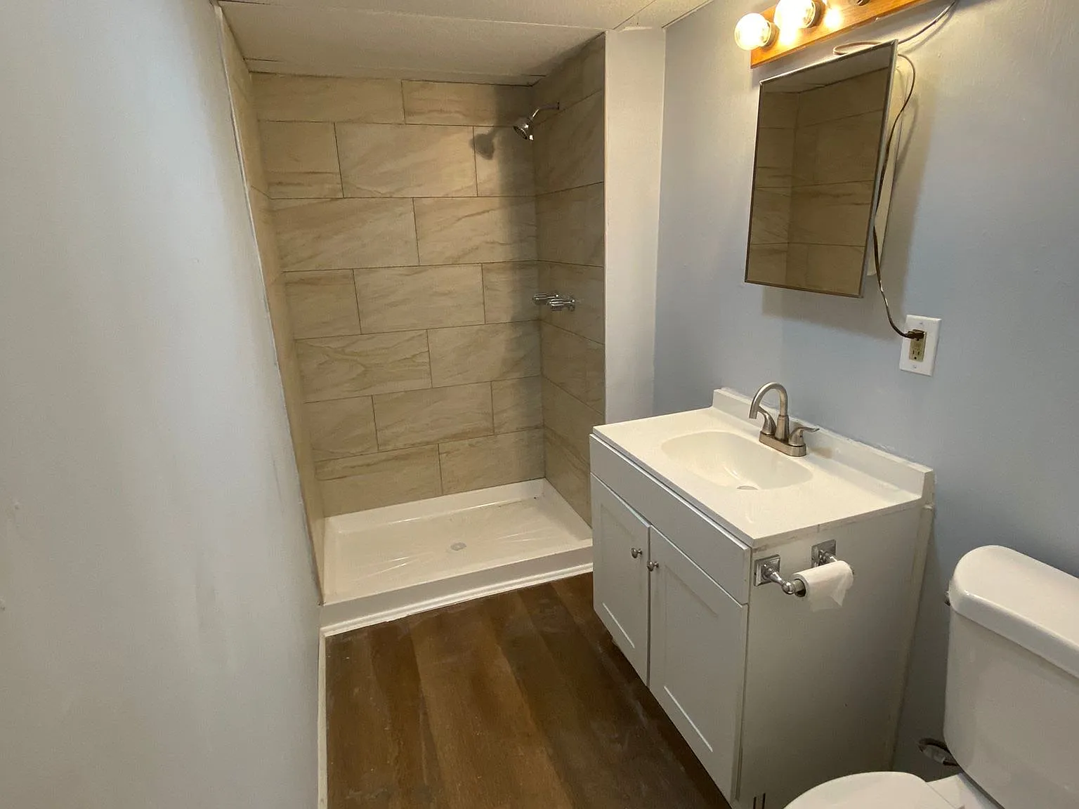 3 bed, 1820 sqft, $1,350 — Photo 3