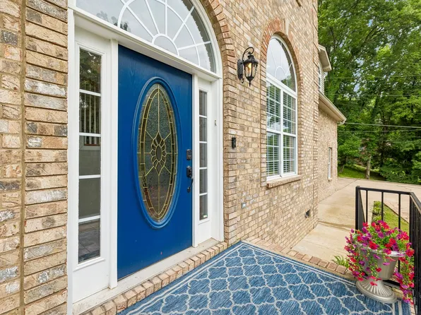 3841 Stevens Ln, Nashville, TN 37218