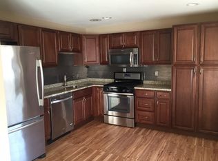 78 Edgelawn Ave APT 9, North Andover, MA 01845