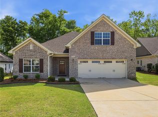 2698 Sophia Ct, Auburn, AL 36830