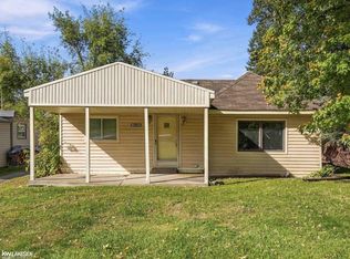 38491 Albert Blvd, Clinton Township, MI 48036