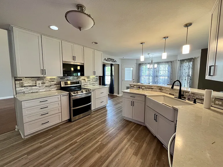 3156 Twelve Oaks Blvd — Photo 7