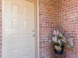 3727A Madison Ln, Falls Church, VA 22041