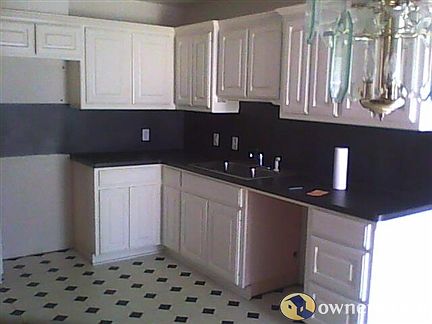 2BD/ BONUSROOM 2BA GREAT PROPERTY