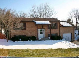 502 Denby St, Radford, VA 24141