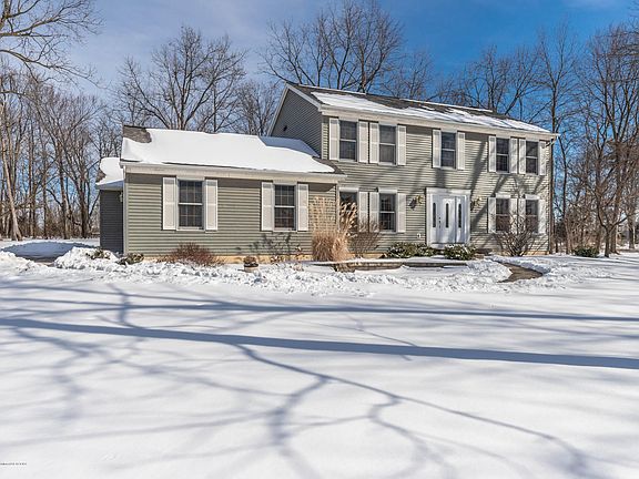 2nd image of 8459 Country Farm Ln