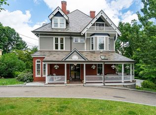 33 Bellevue St, Newton, MA 02458