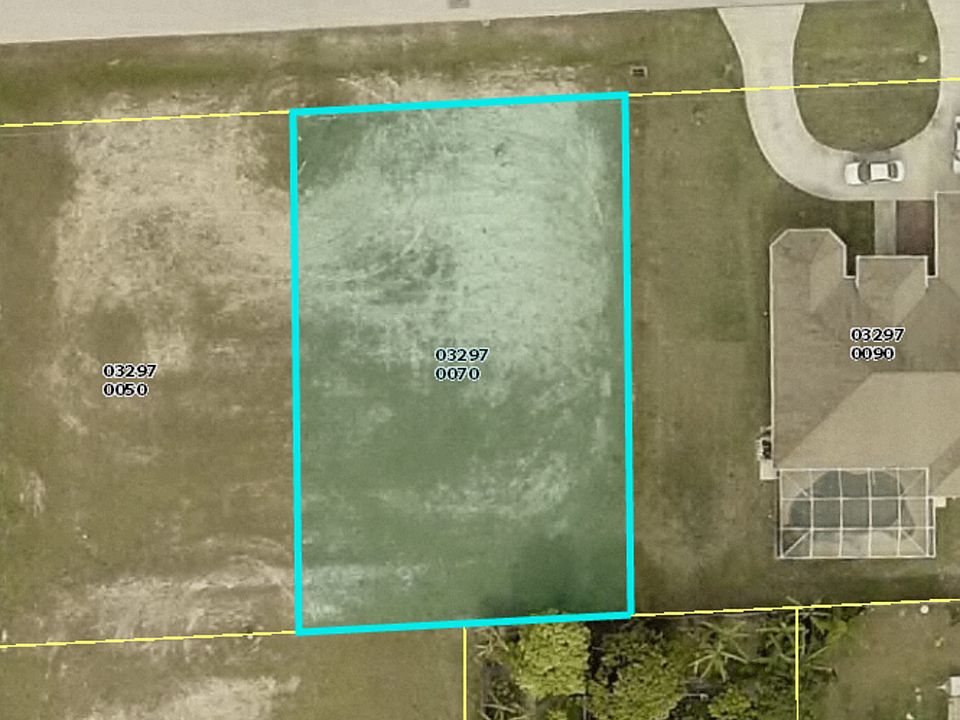 1st image of 1016 SW 39th Ter