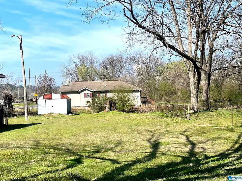 1st image of 704 Hall Ave #704