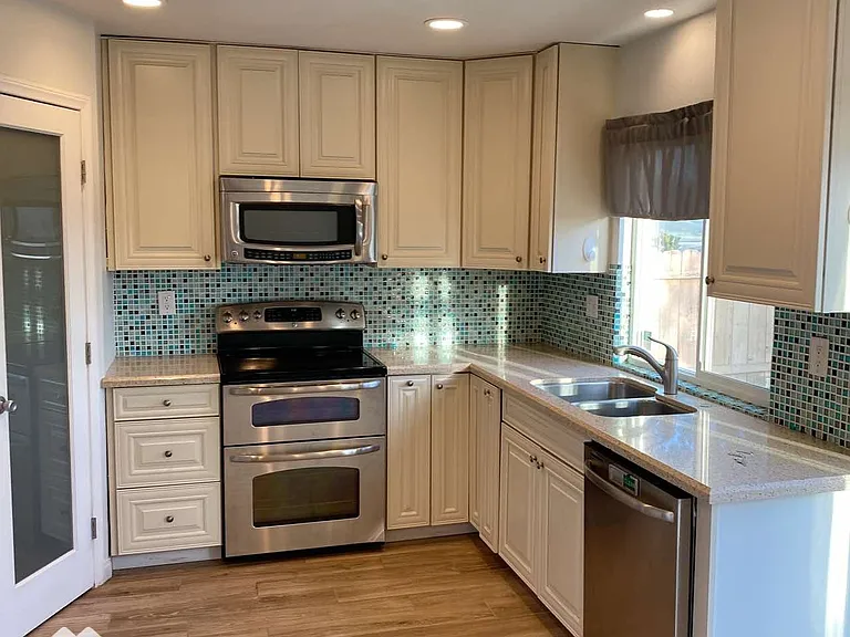 8239 Water View Ct — Photo 11