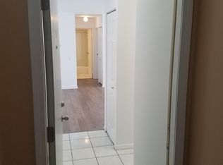 1155 N Boxwood Dr #G2, Mount Prospect, IL 60056